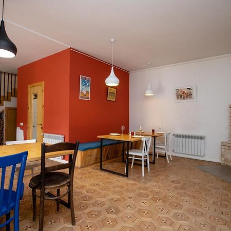 Vardeni Guesthouse Hrazdan Екстер'єр фото