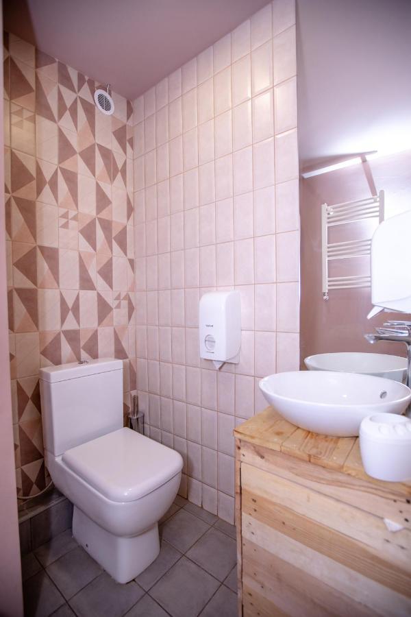 Vardeni Guesthouse Hrazdan Екстер'єр фото