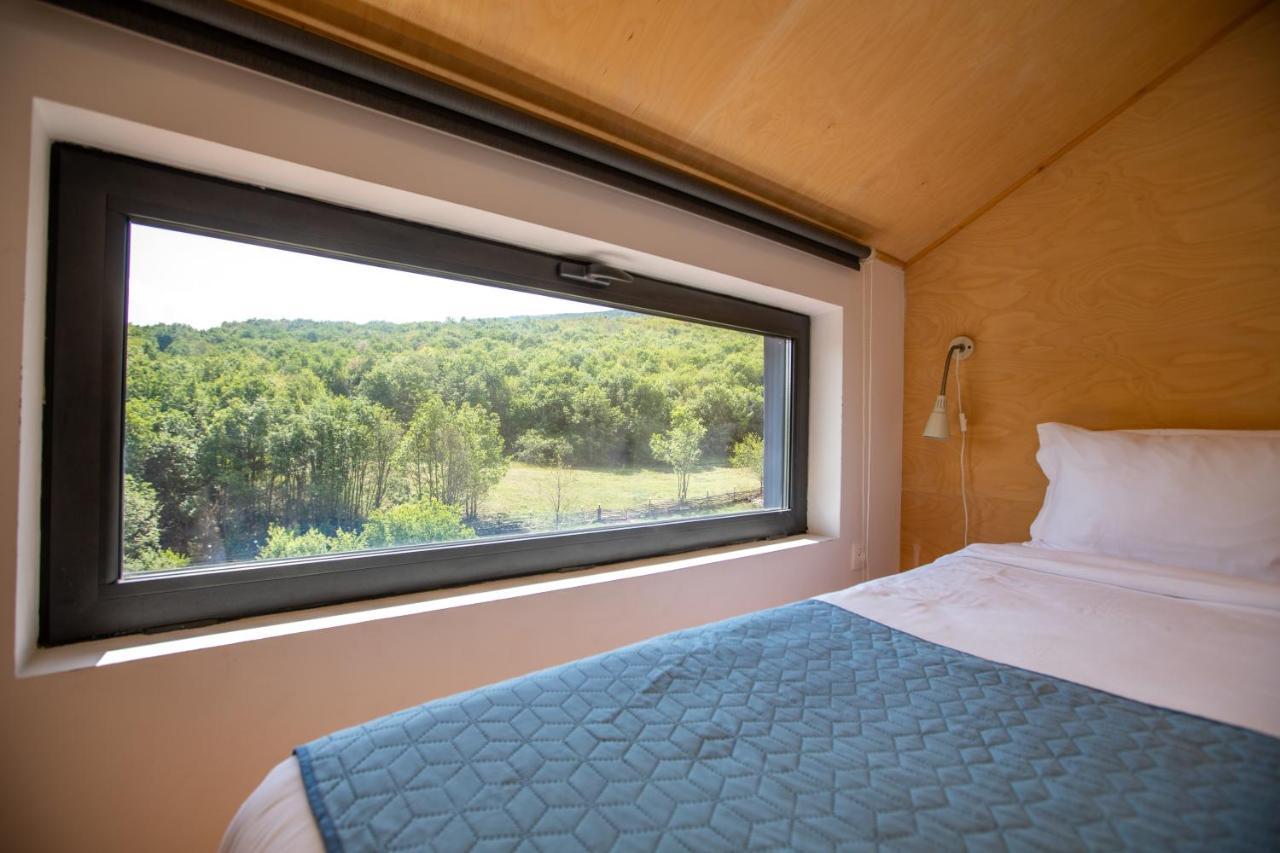 Vardeni Guesthouse Hrazdan Екстер'єр фото