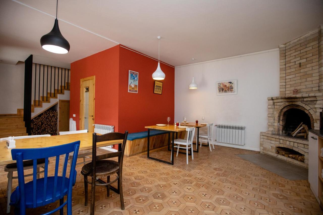 Vardeni Guesthouse Hrazdan Екстер'єр фото
