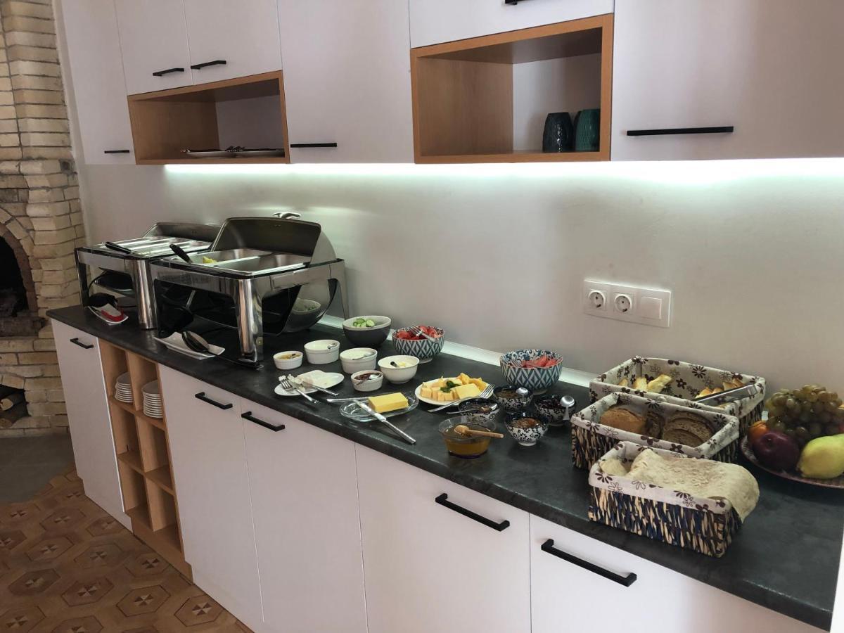 Vardeni Guesthouse Hrazdan Екстер'єр фото