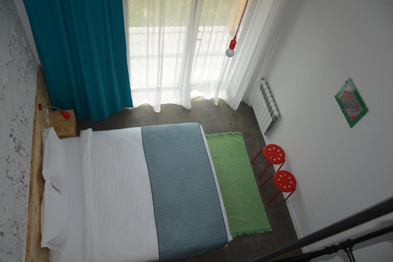 Vardeni Guesthouse Hrazdan Екстер'єр фото