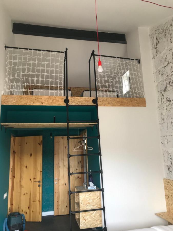Vardeni Guesthouse Hrazdan Екстер'єр фото